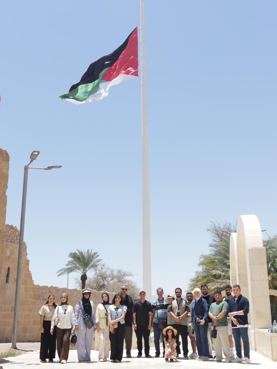 جامعة فيلادلفيا تنظم رحلة طلابية إلى البتراء والعقبة ضمن برنامج أردننا جنة
