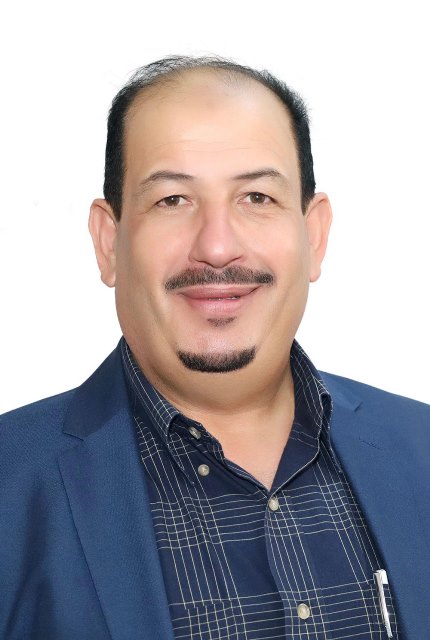 الأستاذ الدكتور قاسم العواقلة